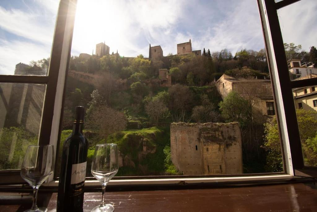 Pangsapuri Alhambra Enamora 2. Paseo De Tristes Views 1-b